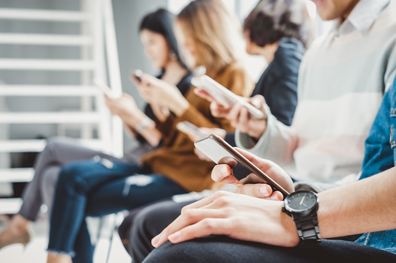 Balancing Screen Time for Better Health