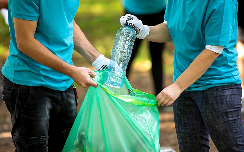 Reducing Plastic Pollution04